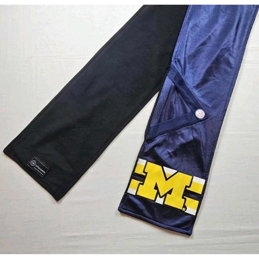 University of Michigan Wolverines Little Earth‎ Scarf With Pocket 62"
